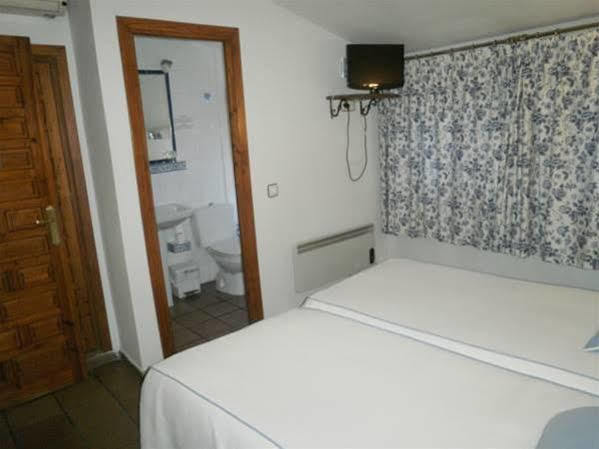 Hostal La Posada De Zocodover Toledo Exteriér fotografie